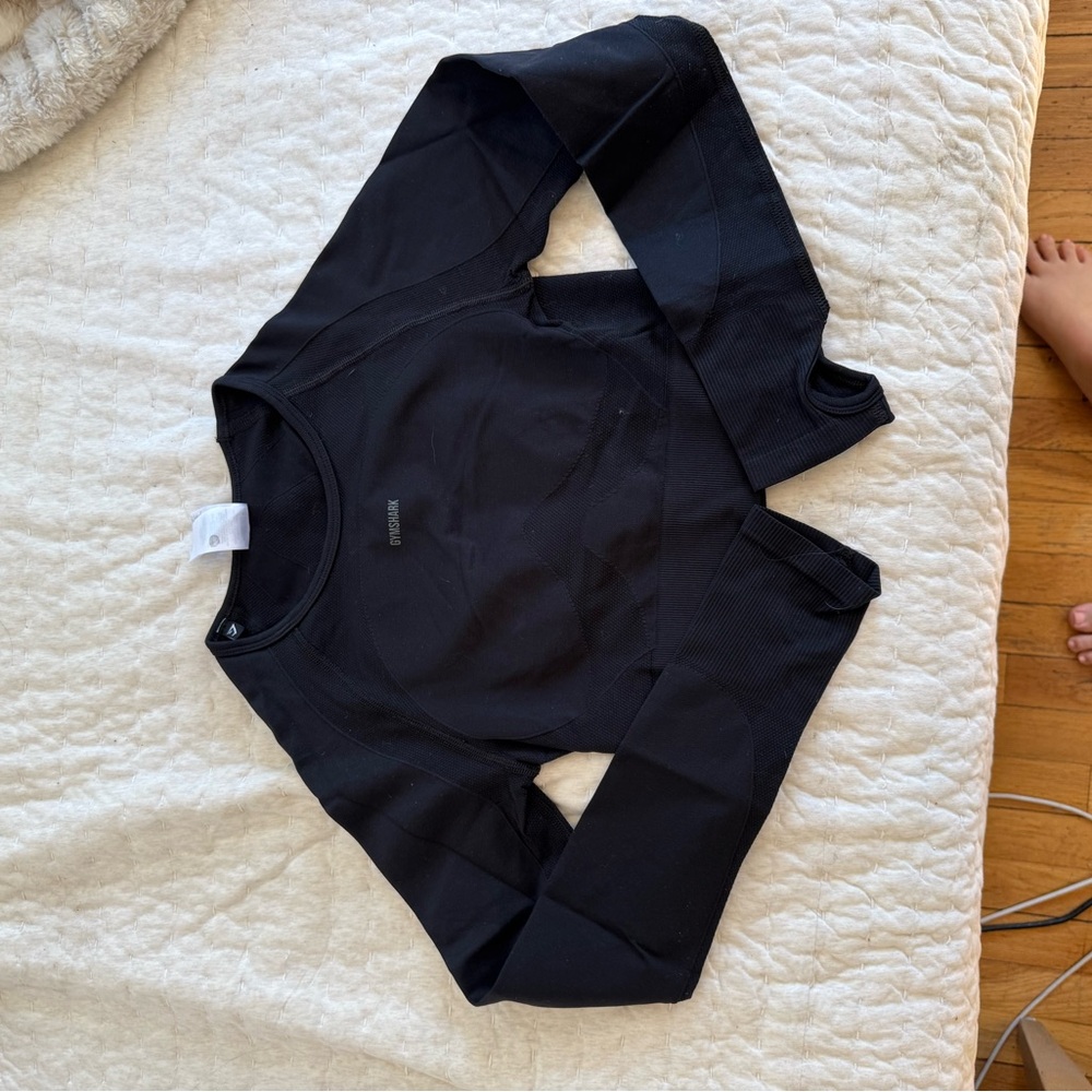 Gymshark Black Long Sleeve Crop Top